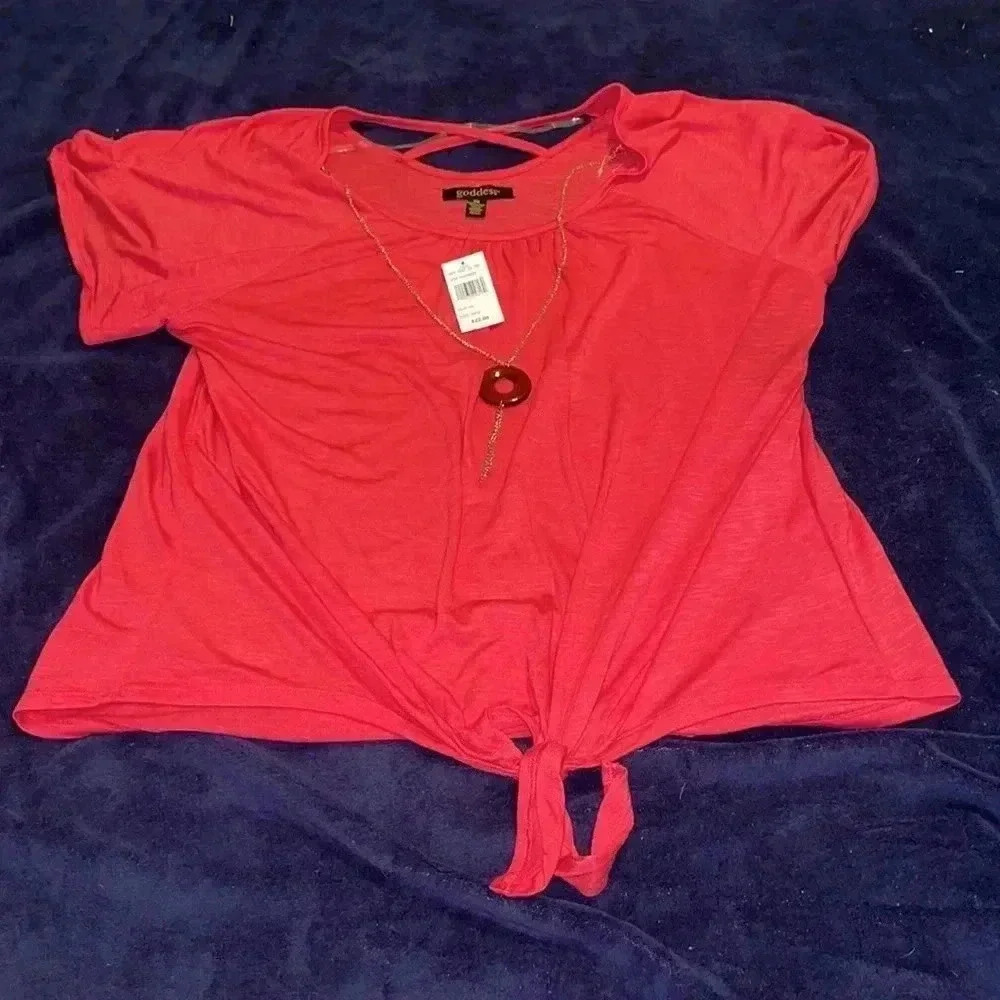 NWT Goddess Blouse